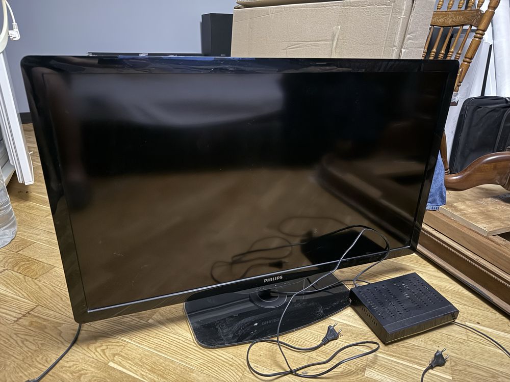Продається телевізор Philips 40pfl5606h/58