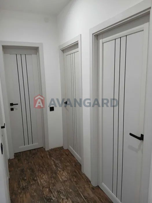 Продам 2 кімн квартиру з ремонтом в новобудові