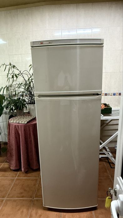 Frigorífico Teka em excelente estado — pronto a usar!
