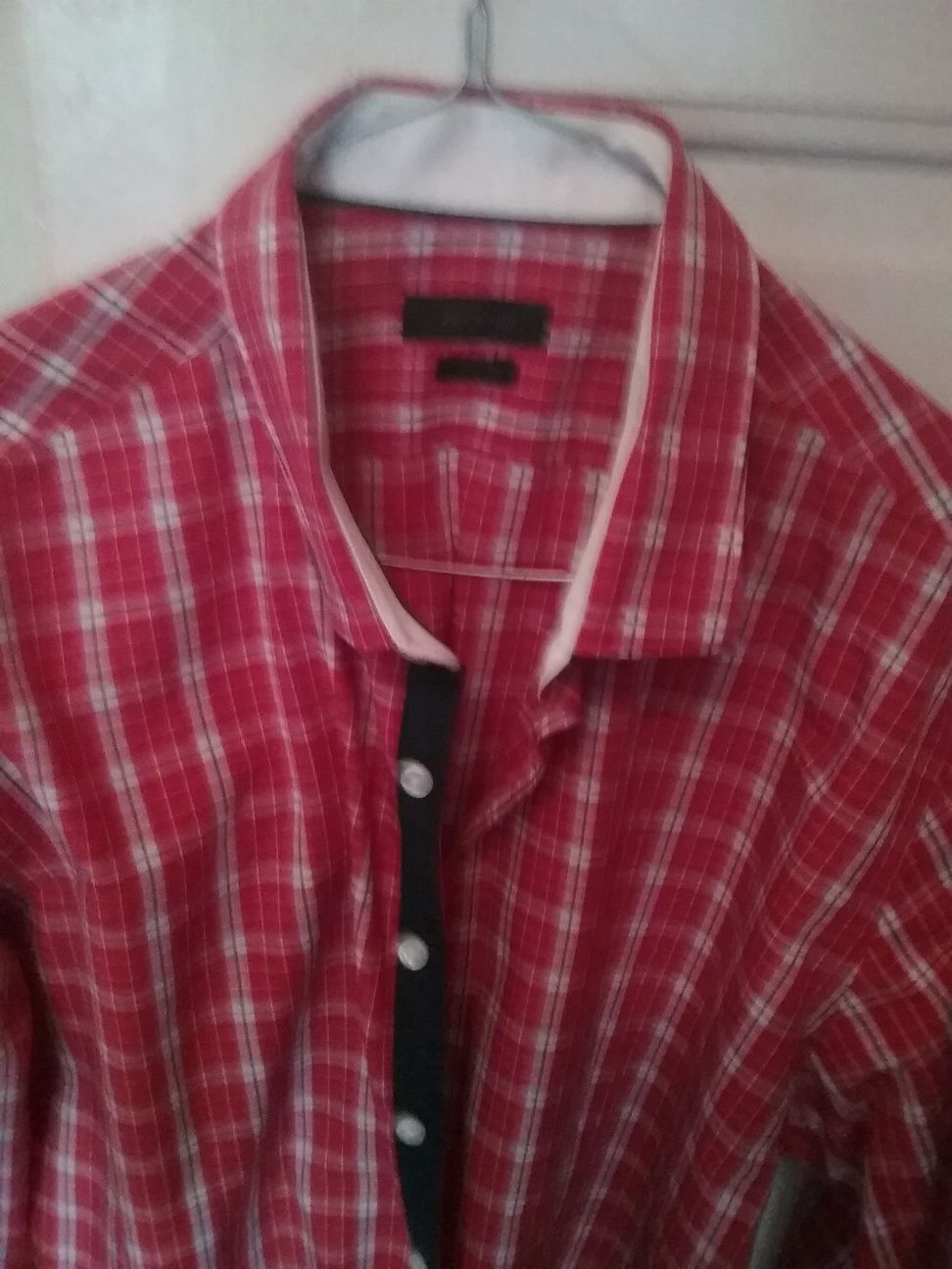 Vende se camisa Decenio