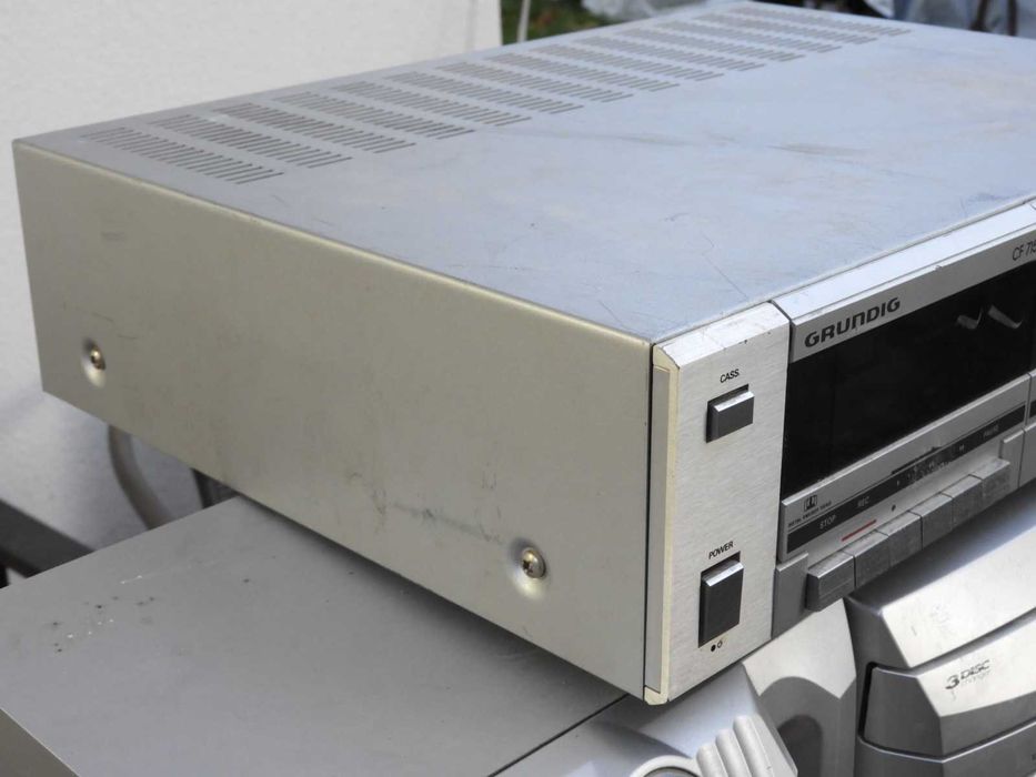 Magnetofon Grudig CF 7150 do naprawy lub na części