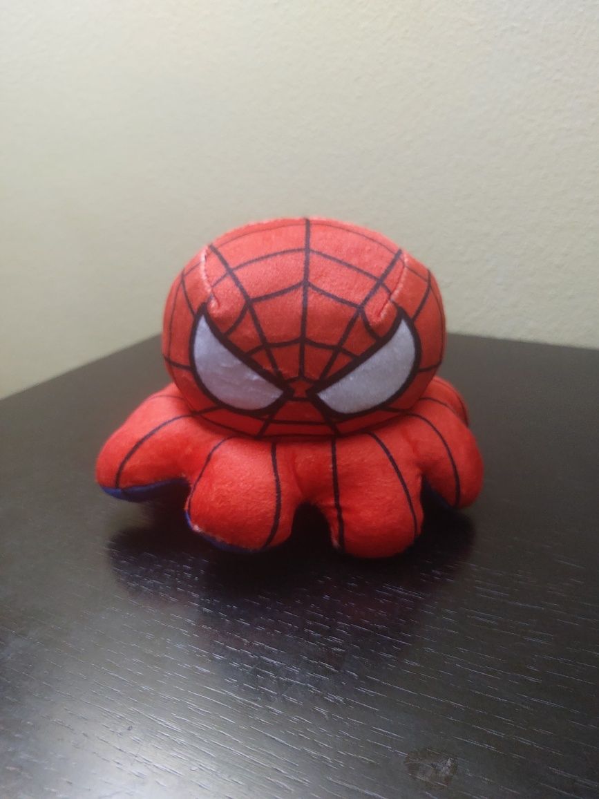 Peluche polvo do homem aranha reversível