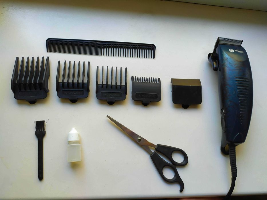 Машинка для стрижки Domotec Germany MS-4600 Насадки 3 6 9 12мм зелена