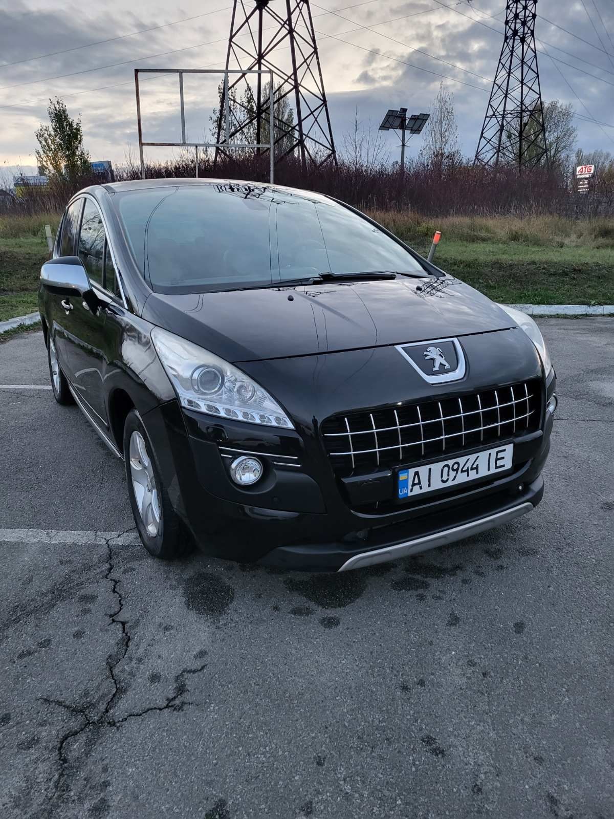 PEUGEOT 3008 2.0 HYBRID дизель 2013