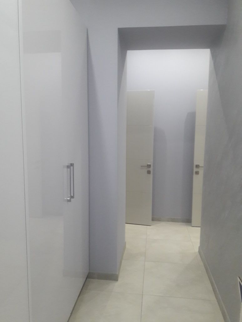 Продам 2 кім студію вул.Сталеварів