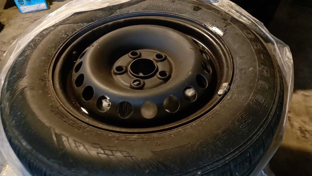 Komplet kół zimowych Opel insignia 5x120 opony 215/65/16