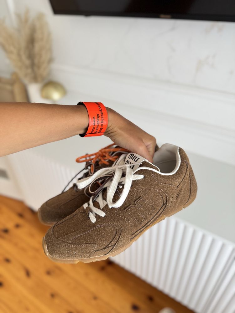 New balance miu miu 37