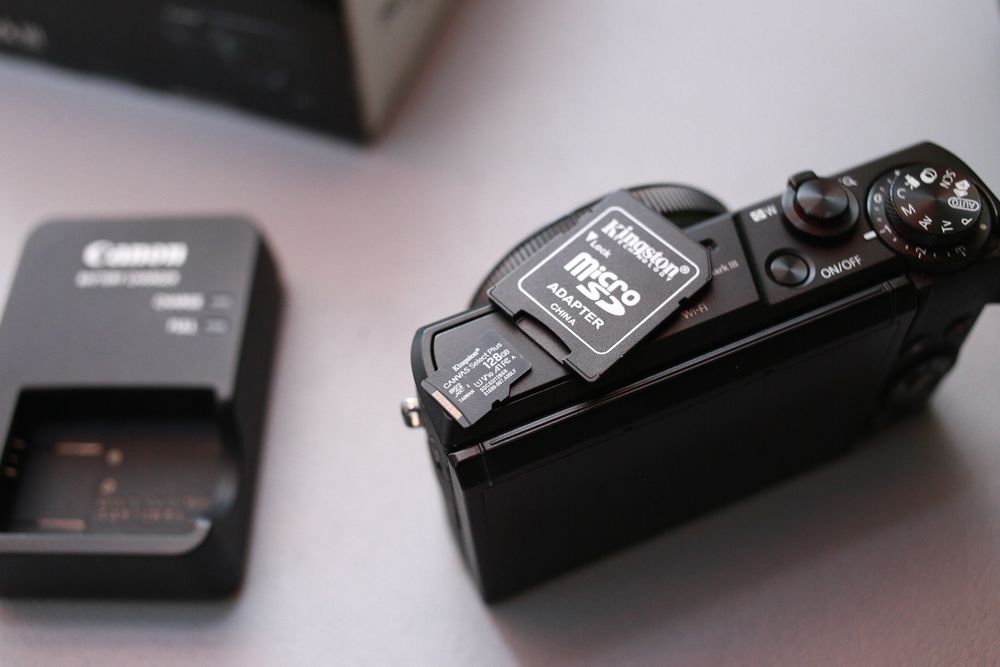 Canon G7x mark iii + 128gb