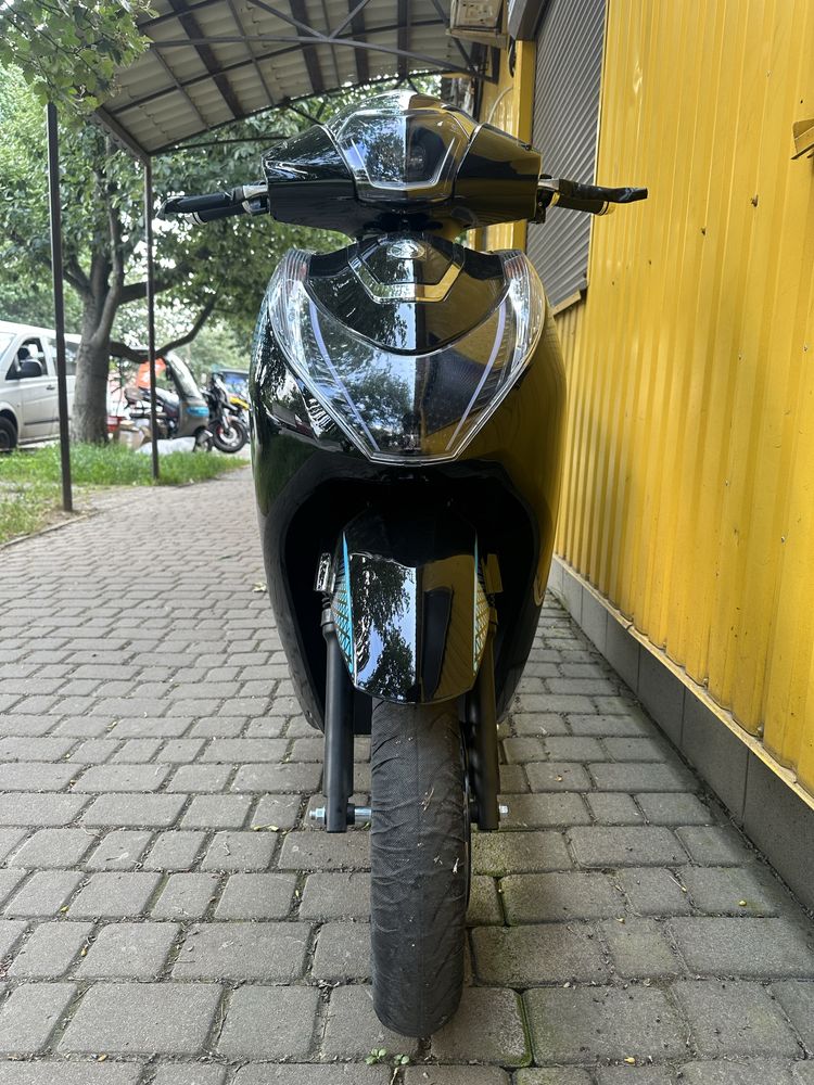 Новий електричний скутер Blinc Beta Nova 2000W 72V32Ah 2025р.