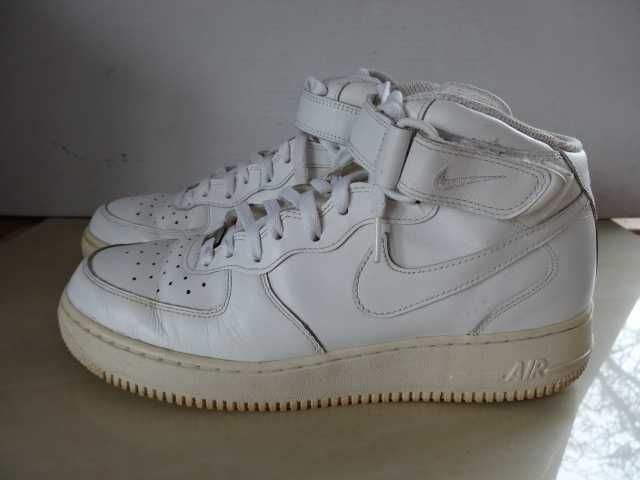 Buty NIKE AIR FORCE 1 Mid '07 roz 44 Skóra Białe Sportowe AF-1