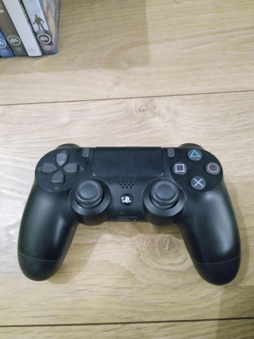 ZESTAW Konsola PS4 Slim, 13 gier, PAD