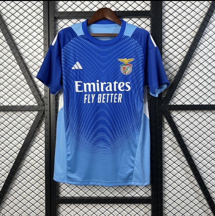 Camisola guarda redes Benfica