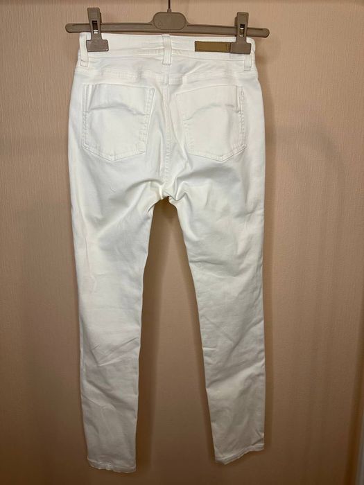 Жіночі джинси Escada Sport