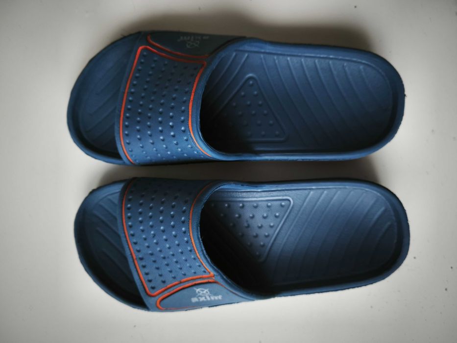 Klapki basenowe Axim r.32, długość 20,5cm