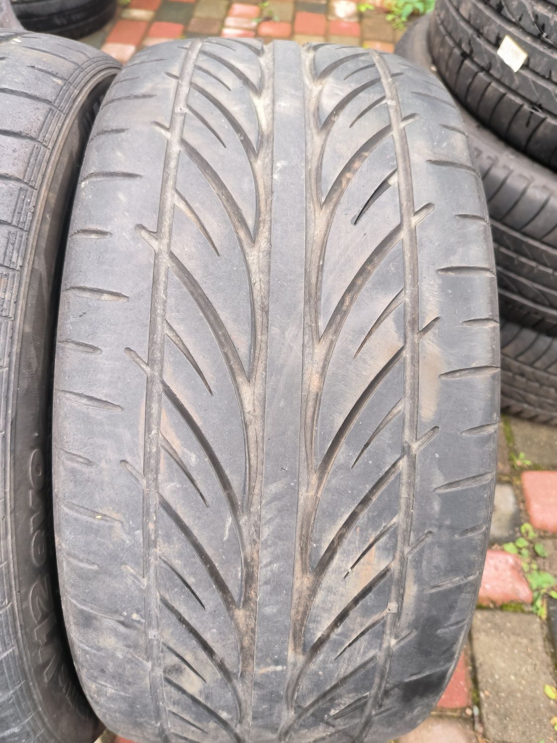 Opony letnie 19 Hankook Ventus V12 Evo - 255/40 19