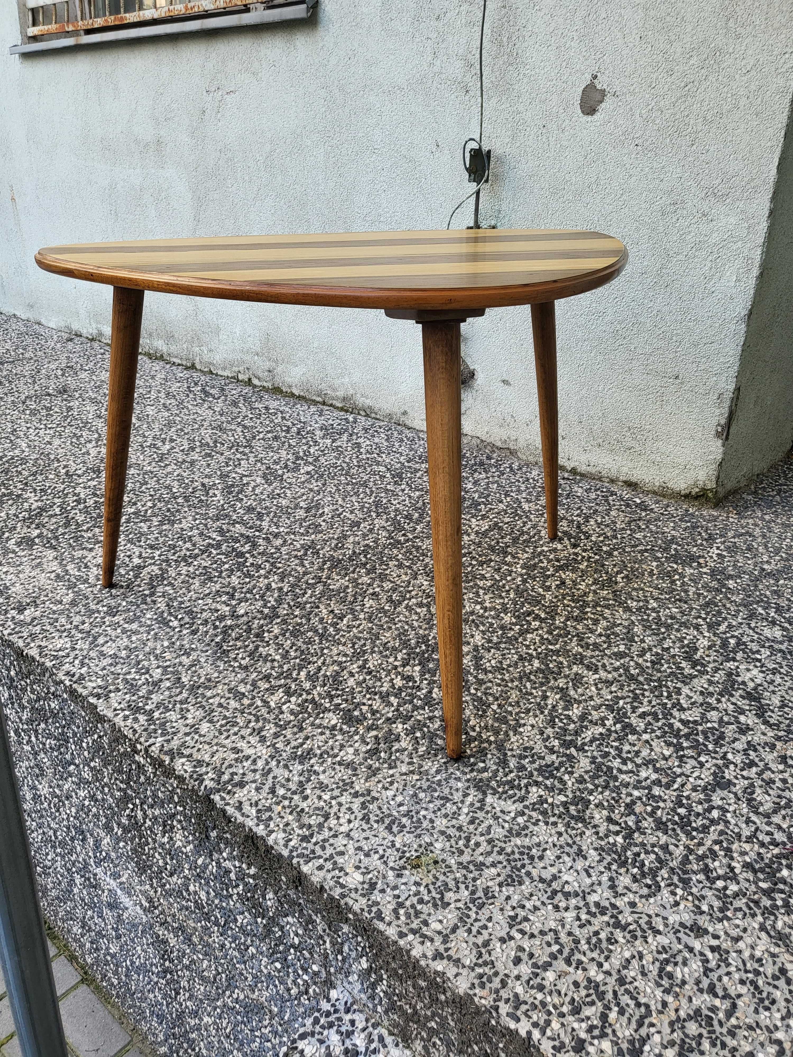 Stolik kawowy vintage,duża łezka,patyczak PRL lata 60