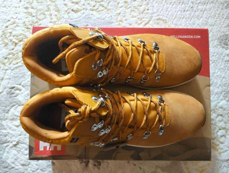 Чоловічі черевики Helly Hansen Coastal Hiker