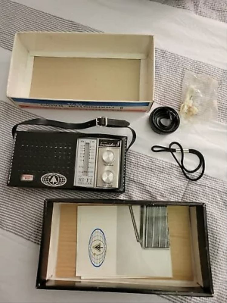 1968 Vintage Rádio Jumbo Hifi Deluxe 8 Transitor CR7A