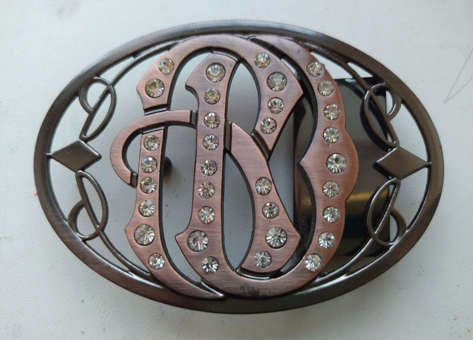 Продам бижутерию, пряжку