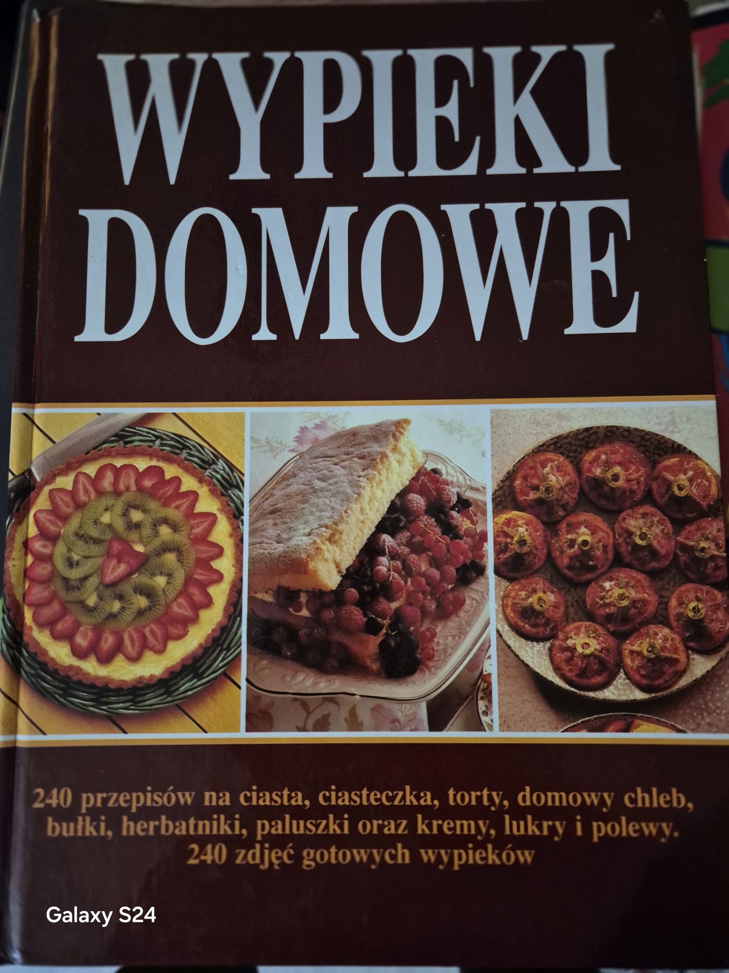 Wypieki domowe. 240 przepisów