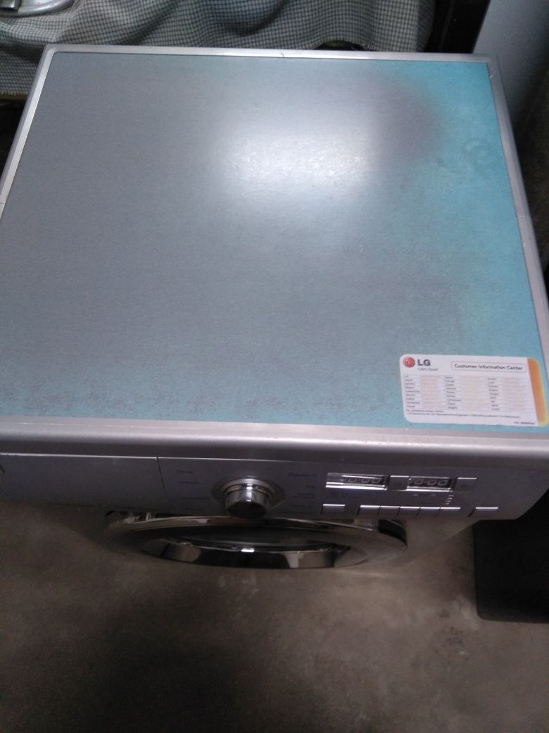 Máquina de lavar e secar roupa LG 7/3,5kg  WD-12336ADK
