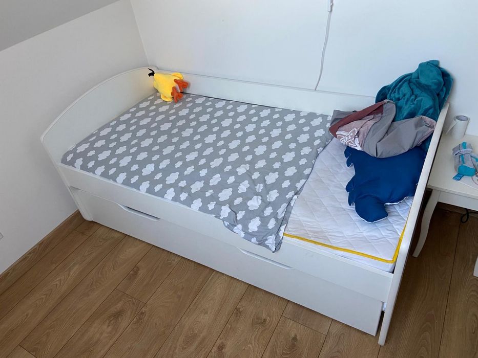 Łóżko dziecięce podwójne z pojemnikiem i materacem 80x160