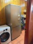 Frigorífico Combinado Hoover A Class – Inox com Dispensador de Água