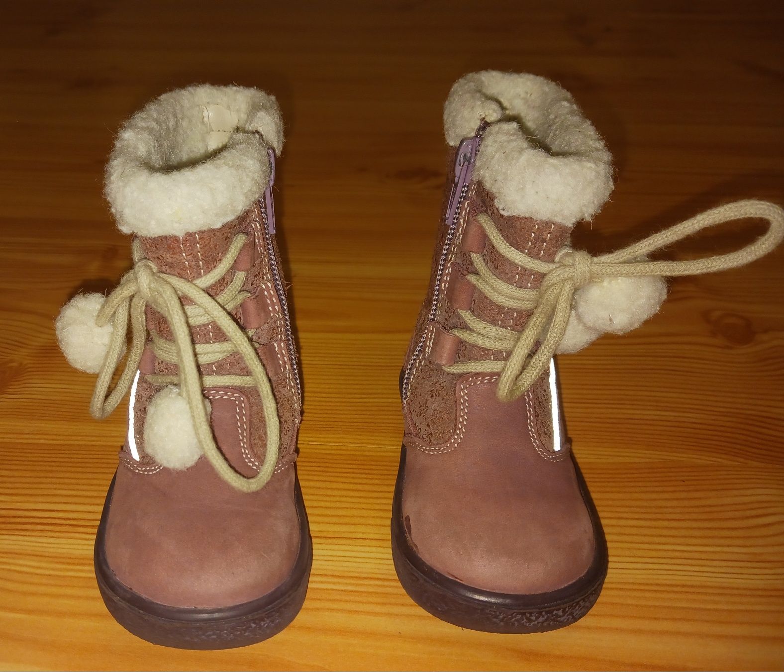 Dziewczęce buty zimowe Bartek rozmiar 21 stan bdb, wkładka 13,5 cm