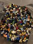 Minifigurki Lego oryginal 2500g