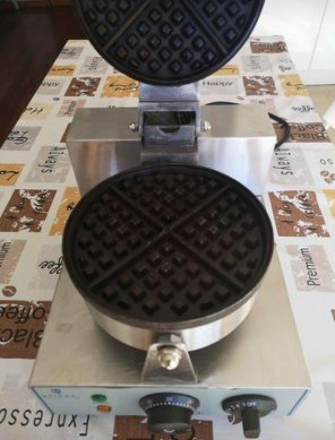 Máquina de waffle profissional