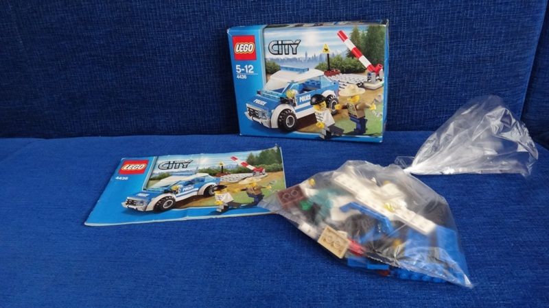 Lego City-wóz patrolowy PATROL CAR 4436