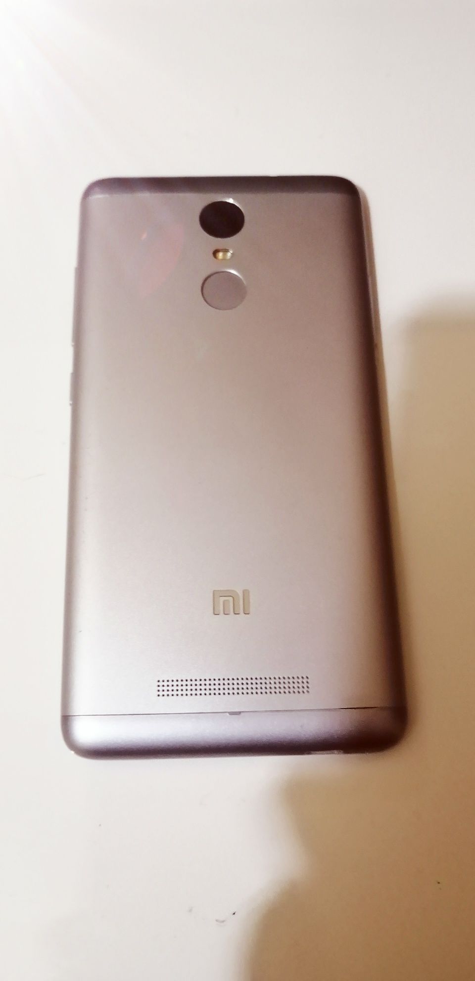 Xiaomi redmi note 3 ler discrição.