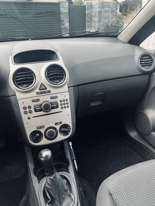 Opel Corsa D - 5 drzwi
