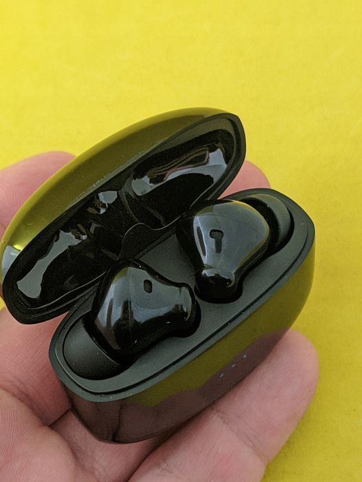 bezprzewodowe słuchawki douszne bluetooth