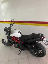 Benelli BN 302 ABS - Moto de garagem como nova