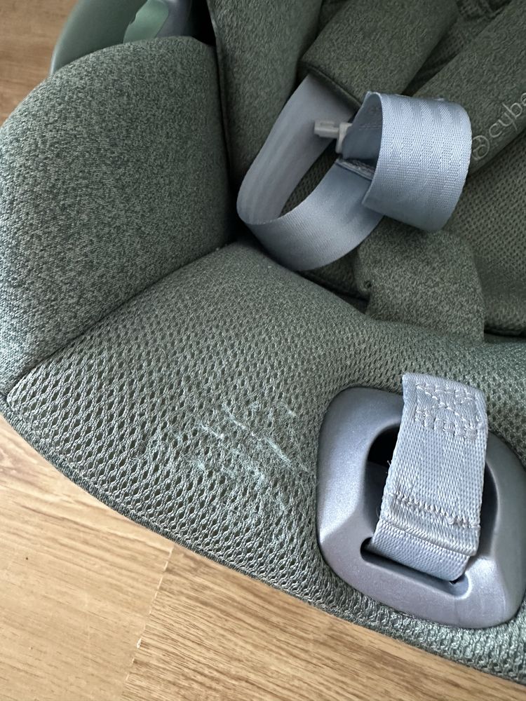 Cybex Cloud T Plus Leaf Green
