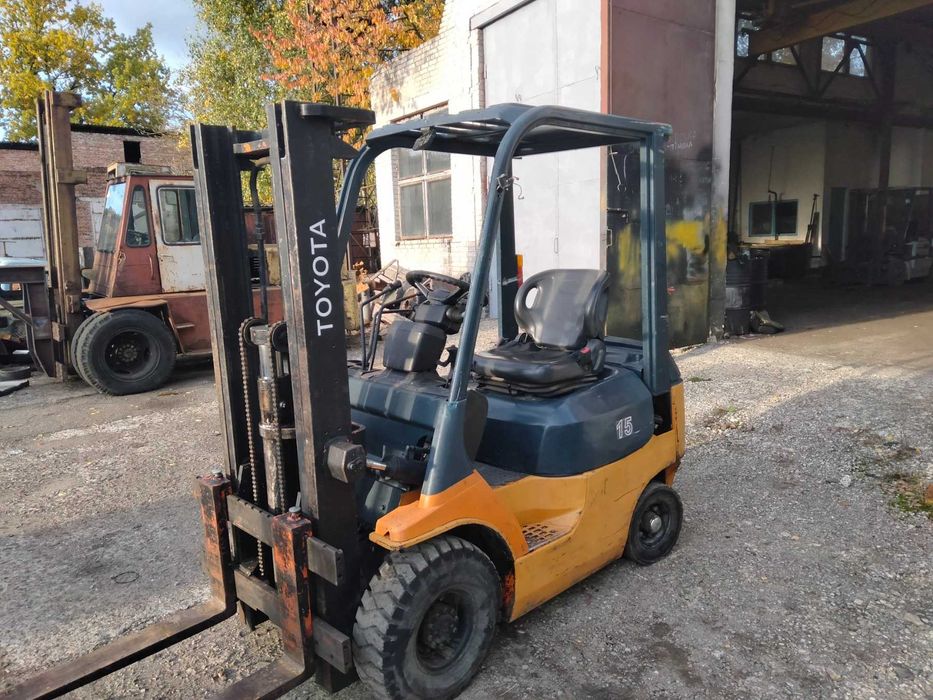 Навантажувач Toyota 7FD15 дизель