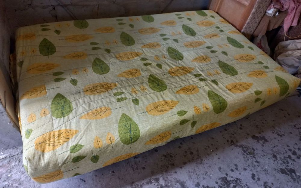 Диван з доставкою