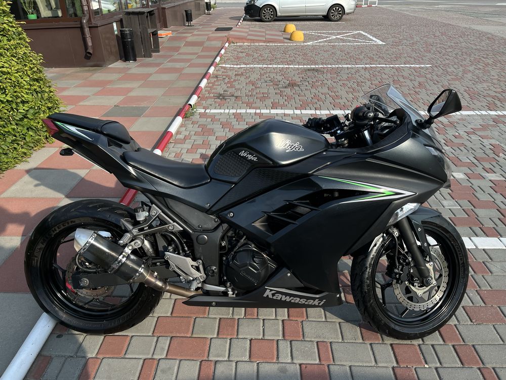 Kawasaki ninja ex300