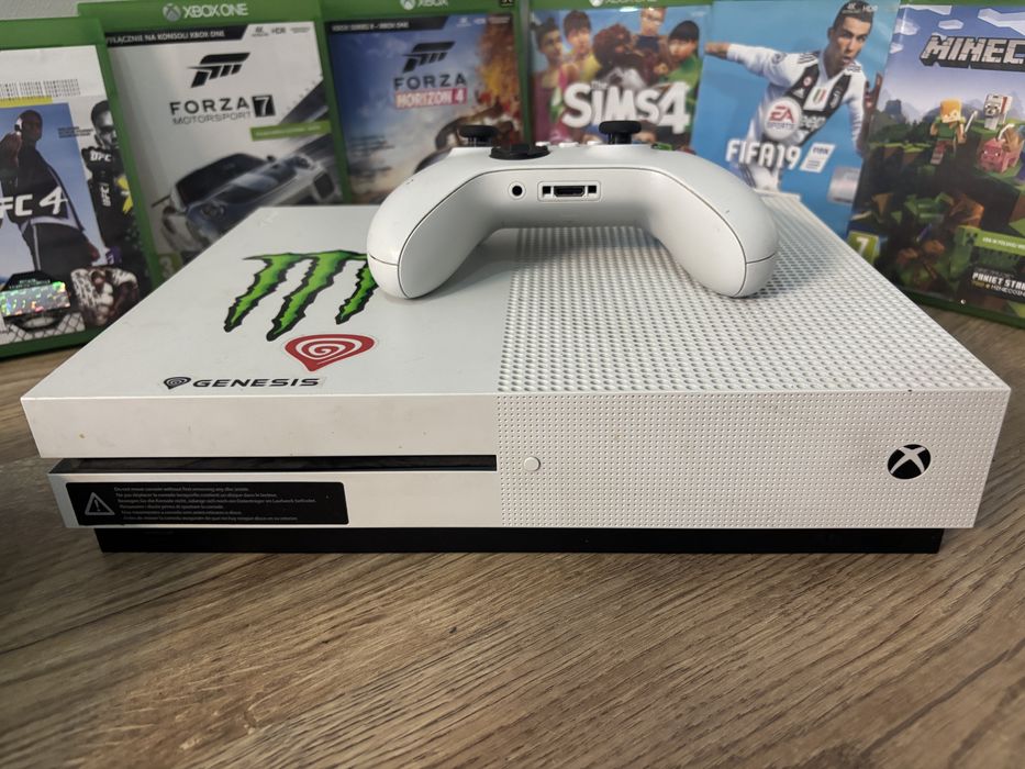 Xbox one s z grami