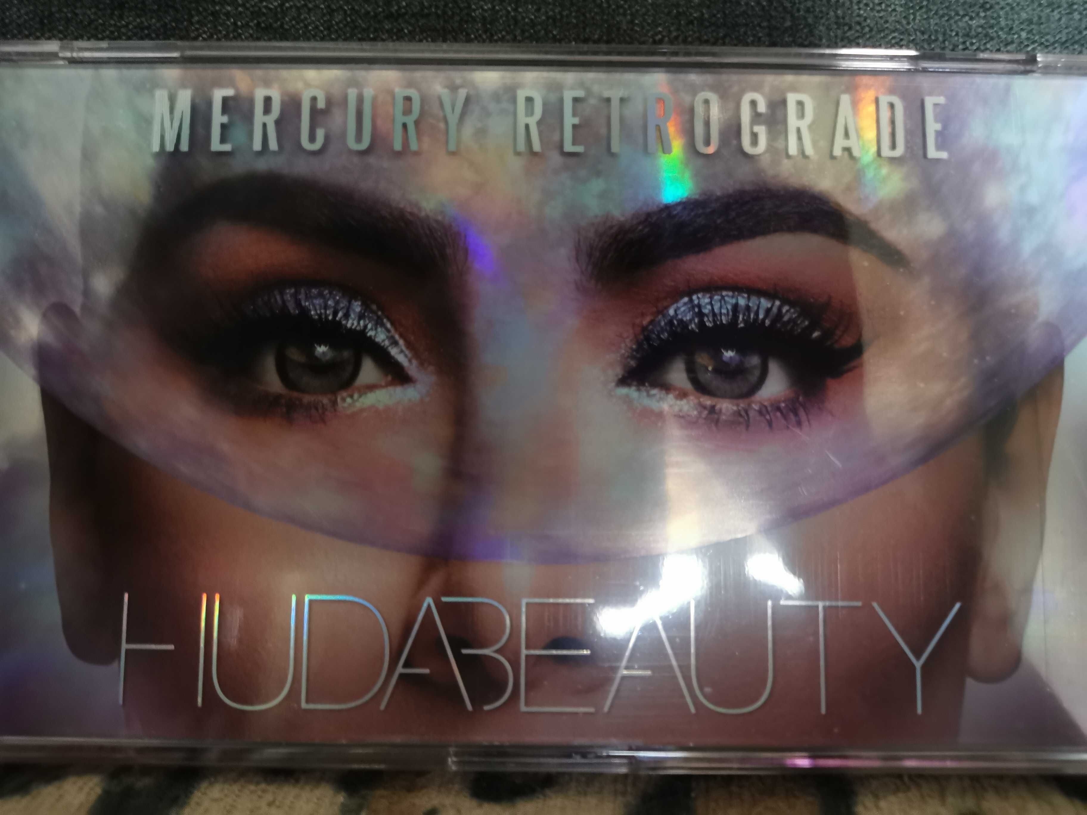 Huda Beauty Mercury Retrograde Paleta Cieni