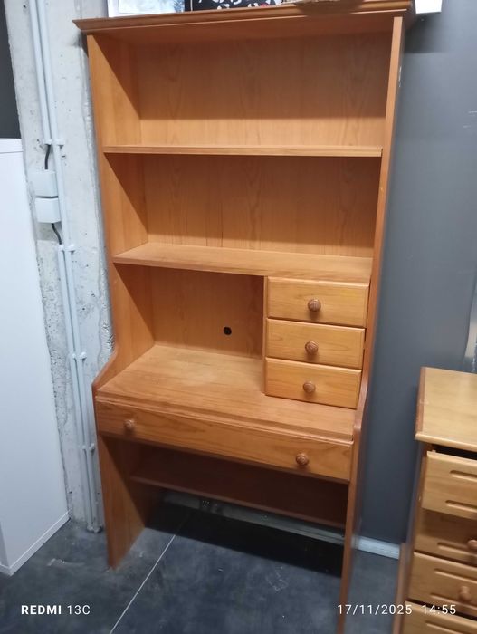 Escrivaninha / Secretaria