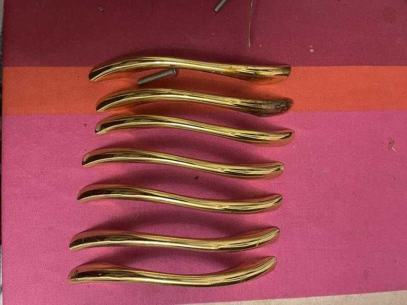 7 мебельных ручек