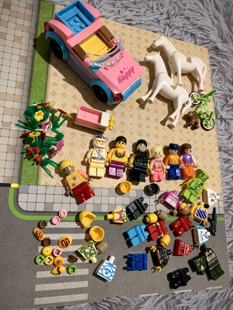 Лего “Store” та купа окремих деталей