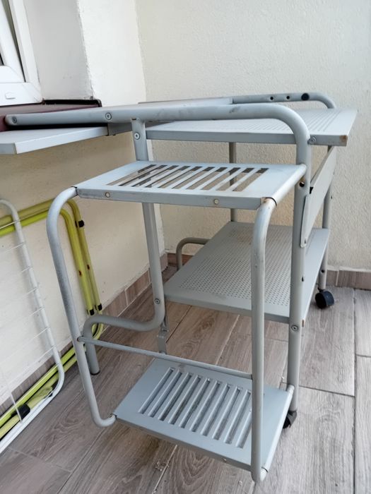 Stolik metalowy dla osoby niepełnosprawnej