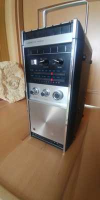 National Panasonic SG-110F t radio magnerofon Vintage