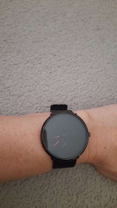 Zegarek -  uniwersalny