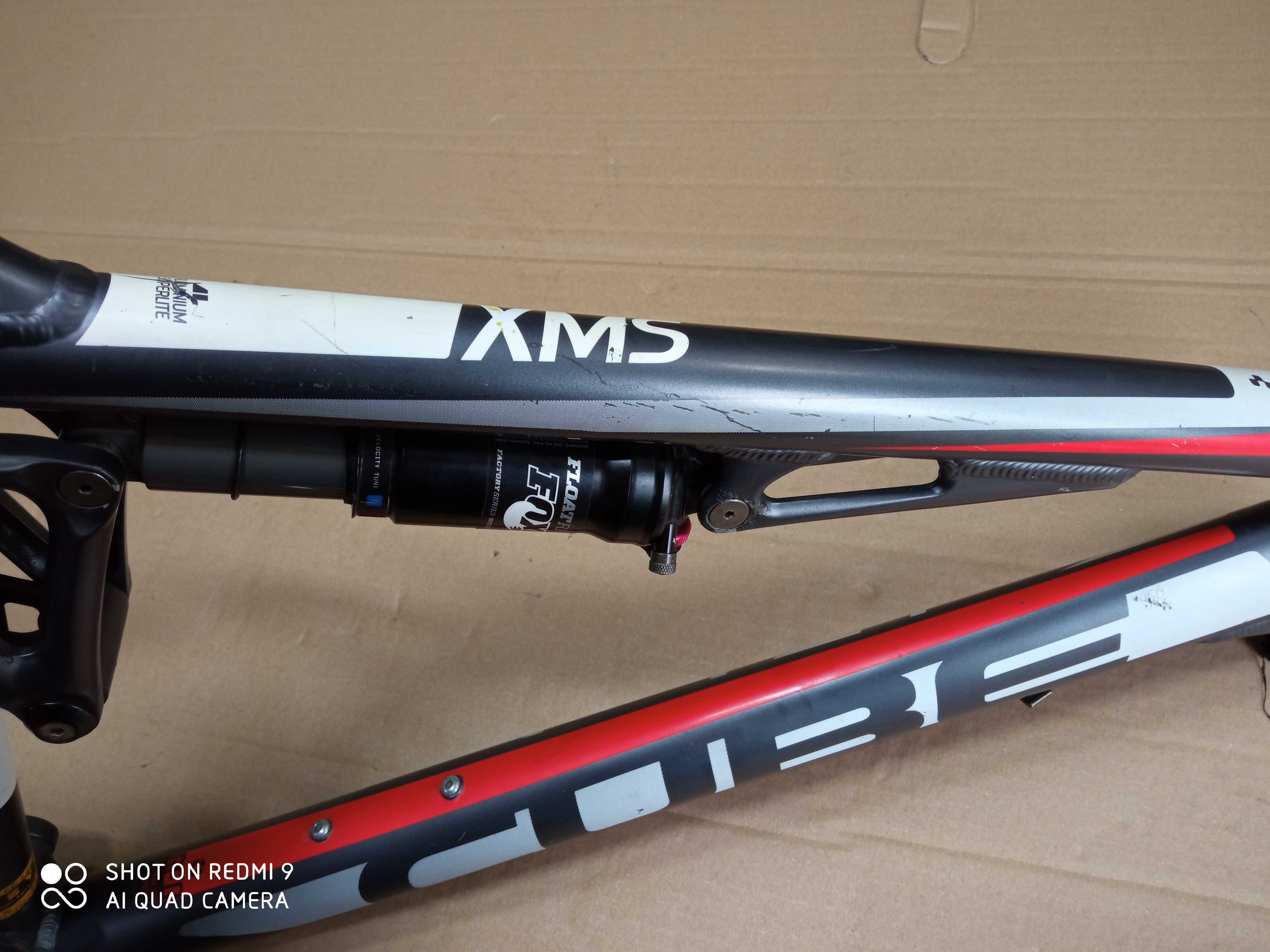 Rama Typu Full Cube XMS 26 Fox