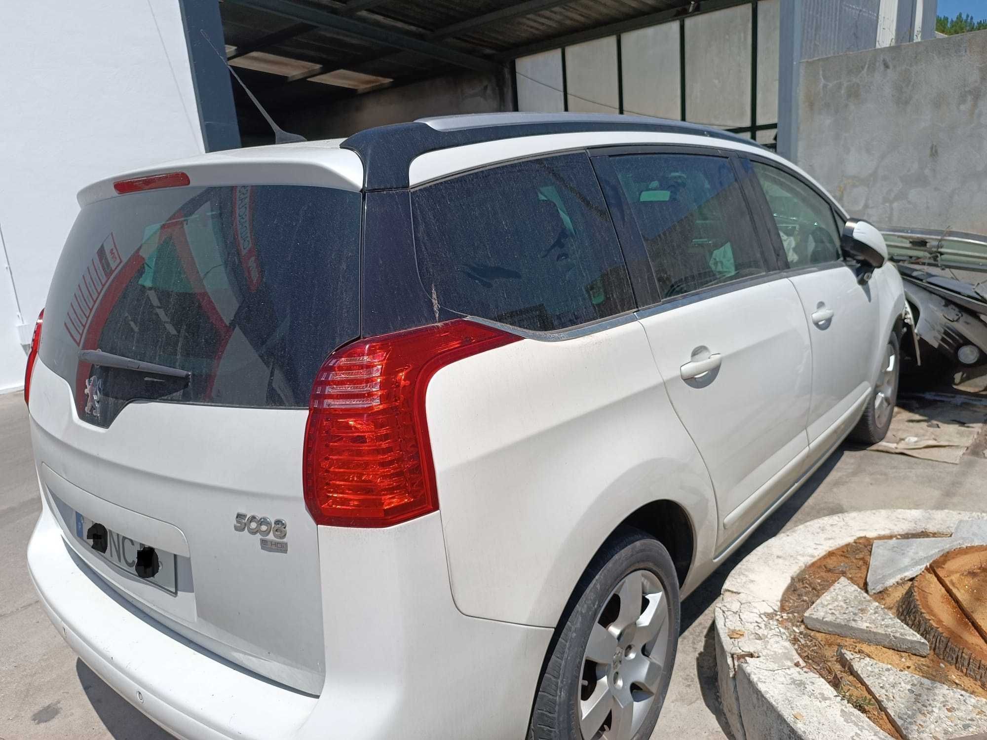 Vende-se para peças Peugeot 5008