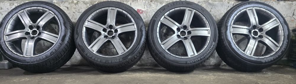 Диски легкосплавні  R20 5/120  ЕТ52 з зимовою резиною Touareg